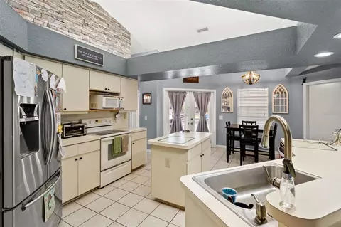13499 Bruni Dr, Spring Hill, FL 34609 photo 6