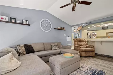 13499 Bruni Dr, Spring Hill, FL 34609 photo 4