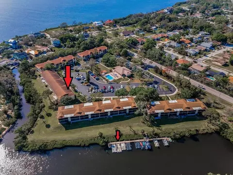 1673 Seascape Cir #102, Tarpon Springs, FL 34689