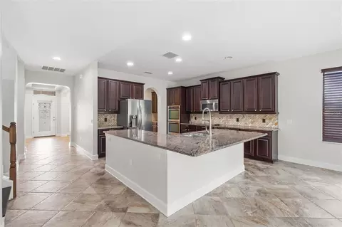 Kitchen - 1120 Maza Pl, Trinity, FL 34655 photo 6 of 9