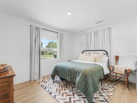 Bedroom - 3029 Pine Tree Ave, Largo, FL 33771 photo 1 of 3