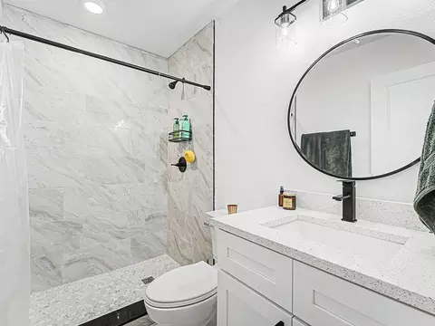 Bath - 3029 Pine Tree Ave, Largo, FL 33771 photo 1 of 4