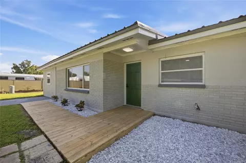 3502 Liles Ln, Plant City, FL 33563