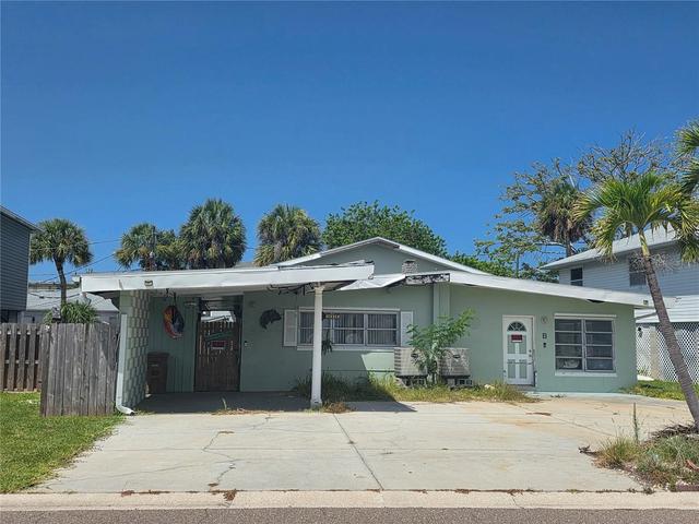 14230 N Bayshore Dr, Madeira Beach, FL 33708