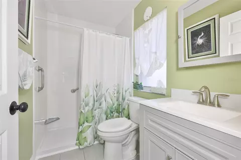 Bath - 13403 Beechberry Dr, Riverview, FL 33579 photo 1 of 2