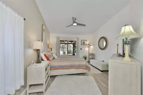 Bedroom - 13403 Beechberry Dr, Riverview, FL 33579 photo 3 of 9
