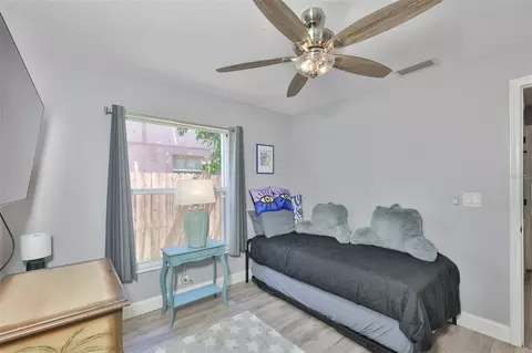 Bedroom - 13403 Beechberry Dr, Riverview, FL 33579 photo 7 of 9