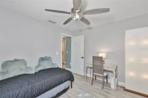 Bedroom - 13403 Beechberry Dr, Riverview, FL 33579 photo 9 of 9