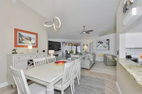 Dining - 13403 Beechberry Dr, Riverview, FL 33579 photo 2 of 3