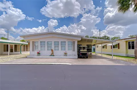37816 Barcelona Ave, Zephyrhills, FL 33541
