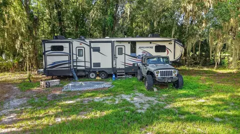 Exterior - 8922 Pritcher Rd, Lithia, FL 33547 photo 21 of 26