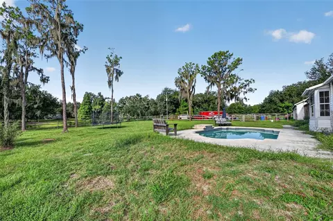 Exterior - 8922 Pritcher Rd, Lithia, FL 33547 photo 10 of 26