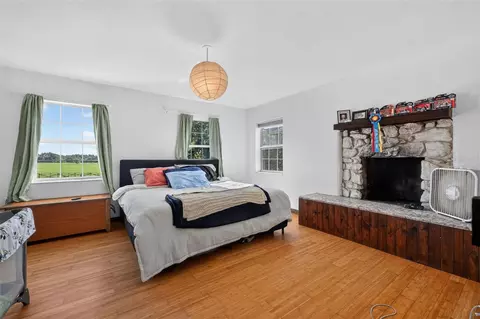 Bedroom - 8922 Pritcher Rd, Lithia, FL 33547 photo 1 of 8
