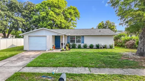 38945 18th Ave, Zephyrhills, FL 33542