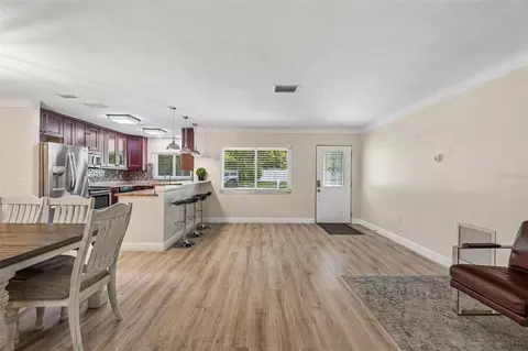 Living - 3282 Honeysuckle Rd, Largo, FL 33770 photo 4 of 9