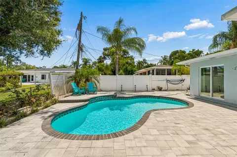 Exterior - 3282 Honeysuckle Rd, Largo, FL 33770 photo 10 of 22