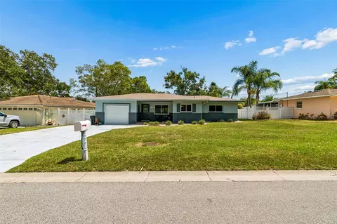 Exterior - 3282 Honeysuckle Rd, Largo, FL 33770 photo 22 of 22