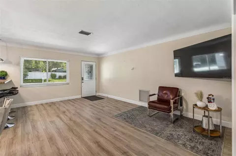 Living - 3282 Honeysuckle Rd, Largo, FL 33770 photo 2 of 9