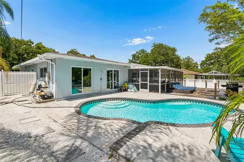 Exterior - 3282 Honeysuckle Rd, Largo, FL 33770 photo 11 of 22