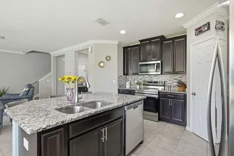 18793 Deer Tracks Loop, Lutz, FL 33558 photo 14