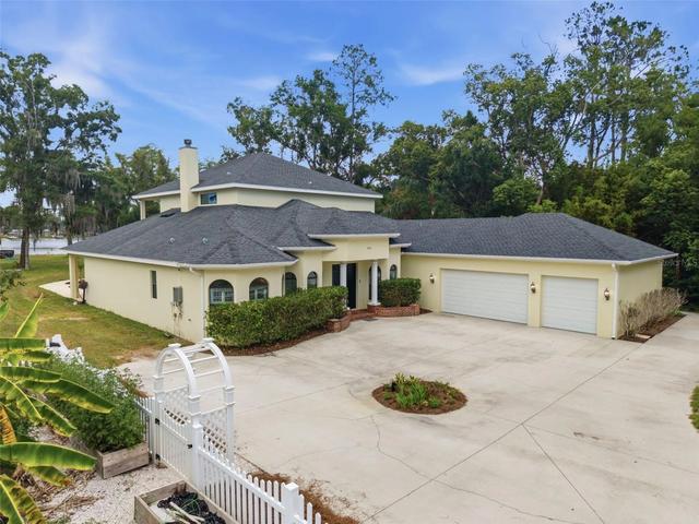 19715 Deer Lake Rd, Lutz, FL 33548