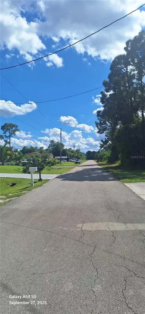 526 Osage Ave S, Lehigh Acres, FL 33974