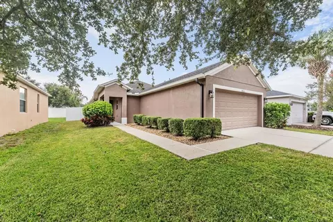 7013 Forest Mere Dr, Riverview, FL 33578 photo 2