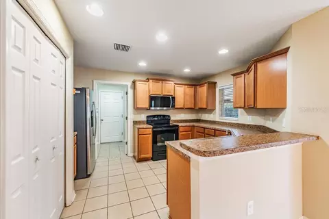 7013 Forest Mere Dr, Riverview, FL 33578 photo 13