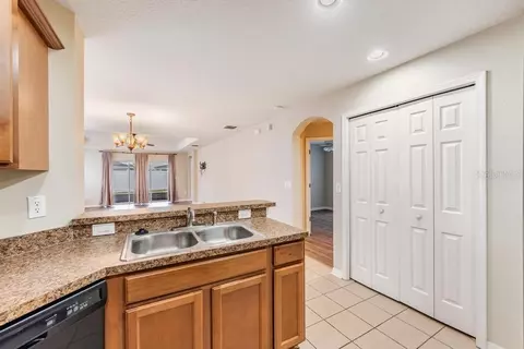 7013 Forest Mere Dr, Riverview, FL 33578 photo 15