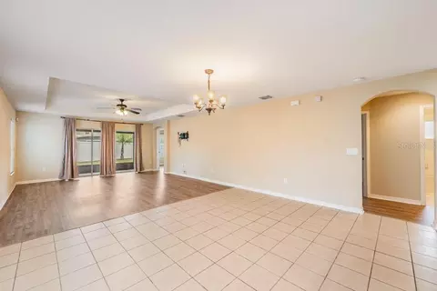 7013 Forest Mere Dr, Riverview, FL 33578 photo 4