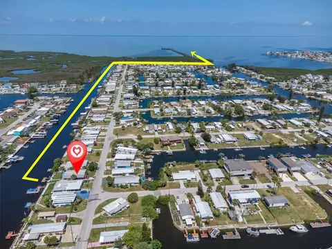 6630 Tower Dr, Hudson, FL 34667 photo 2