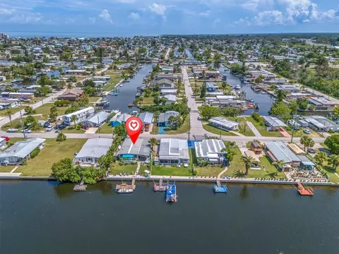 6630 Tower Dr, Hudson, FL 34667 photo 3