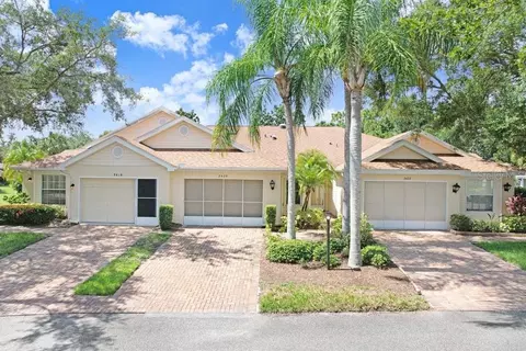 2418 New Haven Cir #83, Sun City Center, FL 33573
