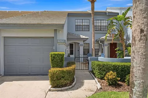 4253 Brentwood Park Cir, Tampa, FL 33624