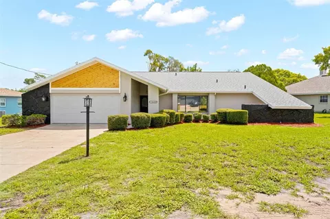 13445 Banner Rd, Spring Hill, FL 34609