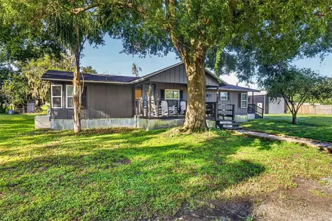 2329 Jim Johnson Rd, Plant City, FL 33566