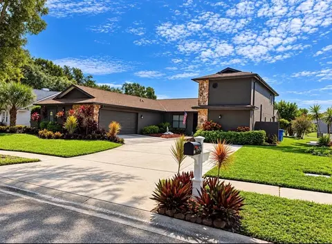 2876 Lake Valencia Blvd E, Palm Harbor, FL 34684