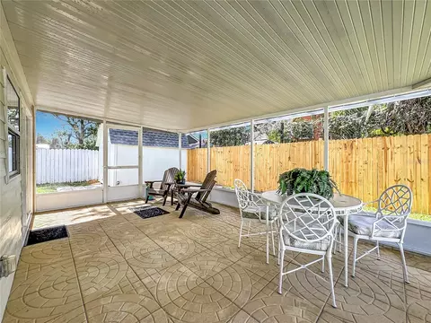 609 Breezeway Ct, Brandon, FL 33511 photo 44