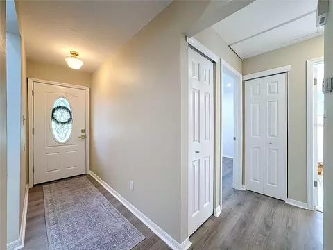 609 Breezeway Ct, Brandon, FL 33511 photo 35