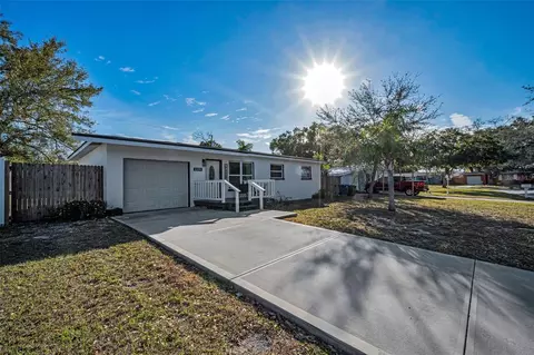 1231 Little John Ln, Dunedin, FL 34698