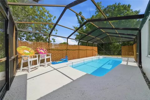 197 Overbrook Dr E, Largo, FL 33770 photo 7