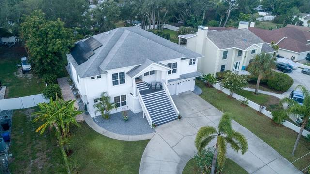 1605 Gulf Rd, Tarpon Springs, FL 34689