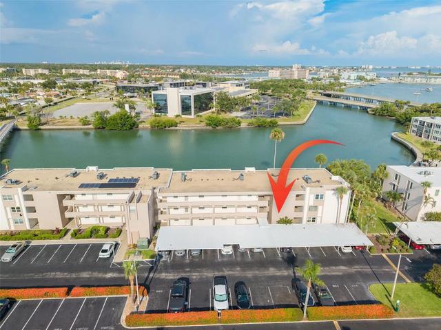 7425 Bay Island Dr S #107, Saint Petersburg, FL 33707