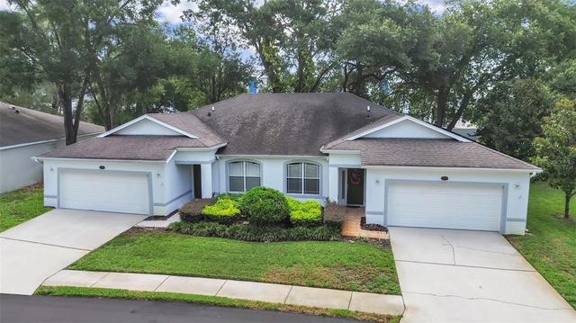 8609 Alexandra Arbor Ln, Temple Terrace, FL 33637