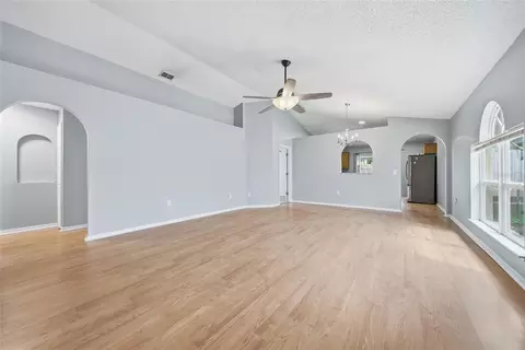 10617 Opus Dr, Riverview, FL 33579 photo 8