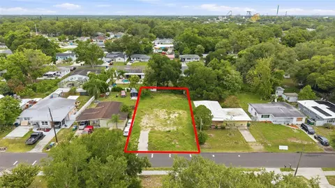 8714 N Hyaleah Rd, Tampa, FL 33617