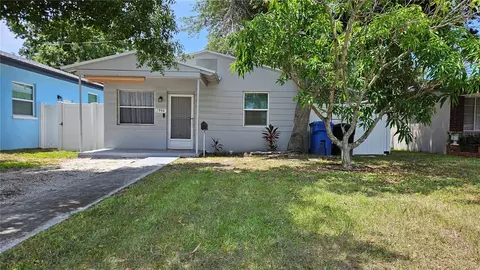 1946 15th Ave S, Saint Petersburg, FL 33705