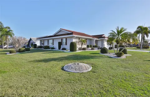 1809 Granville Ln, Sun City Center, FL 33573