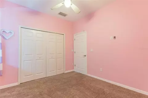 Bedroom - 18018 Java Isle Dr, Tampa, FL 33647 photo 5 of 10