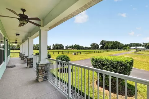Exterior - 2556 NE 120th St, Anthony, FL 32617 photo 5 of 13